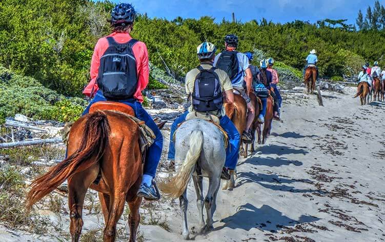 What to wear horseback riding on vacation